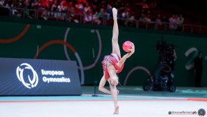 raffaeli sofia ita sfe04747 copia simone ferraro ph